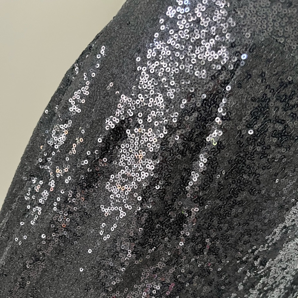 Black sequin fitted- flare trumpet midi skirt. Very flattering only worn once! - Picture 5 of 9